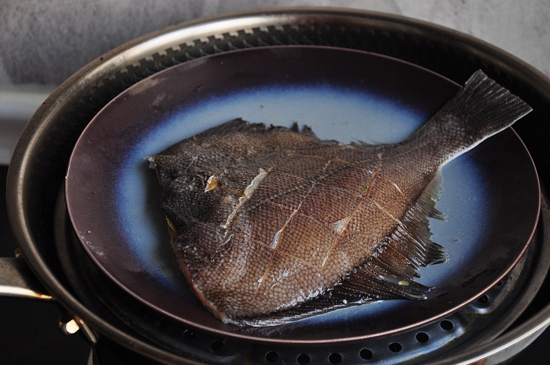 用简单的方法，快速做出美味的清蒸鲽鱼
