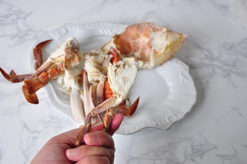 用一斤重的梭子蟹炖上一锅菜，鲜香不腻，胜过高汤的味道，好喝
