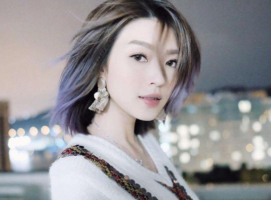 比萧亚轩情史还丰富的女星,4年处了20任男友,没人能超3个月 比萧亚轩情史还丰富的女星,4年处了20任男友,没人能超3个月